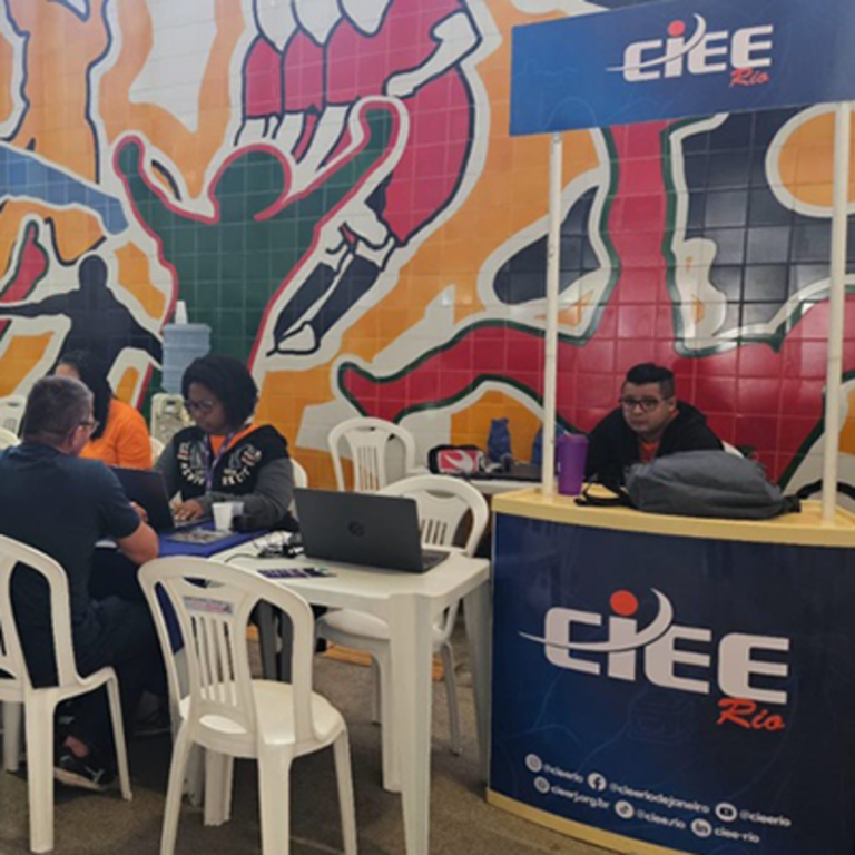 CIEE tem mutirão de estágio na estação Maracanã do metrô