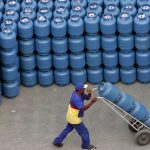 Caixa inicia vale-recarga do Gás do Povo em dez capitais