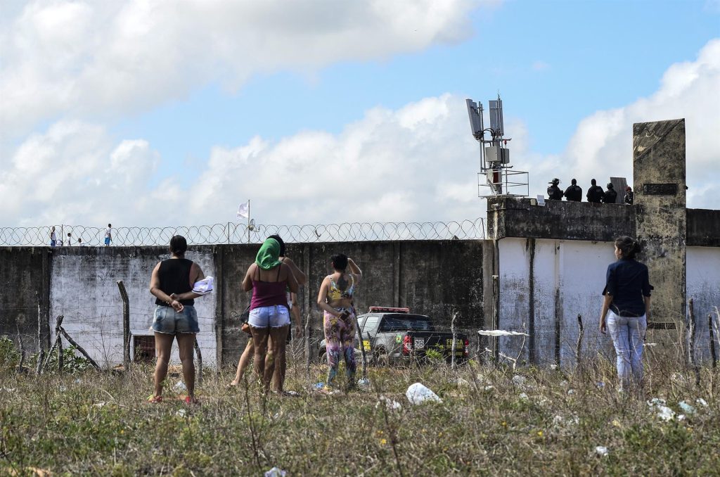 Câmara aprova mais prazo de prisão temporária e em flagrante