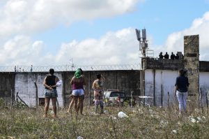 Câmara aprova mais prazo de prisão temporária e em flagrante