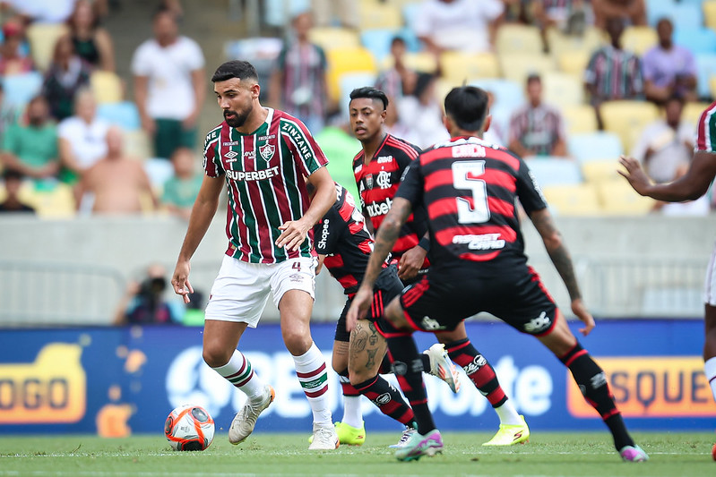 Clássico Fla-Flu agita o Brasileirão: Fluminense enfrenta o Flamengo que