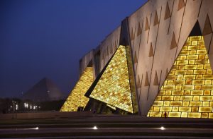 Com vista para as Pirâmides! Conheça o Grande Museu Egípcio
