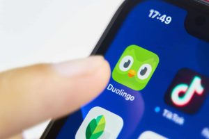 Como adicionar a pontuação do Duolingo no perfil do LinkedIn