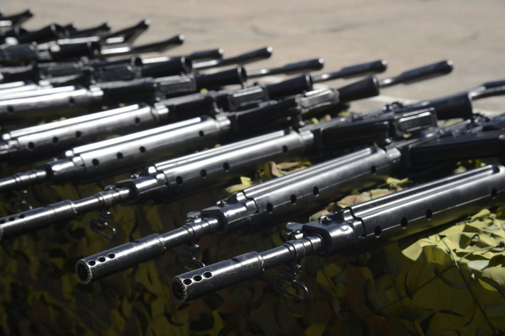 Corregedoria da PM do Rio prende 5 por furto de