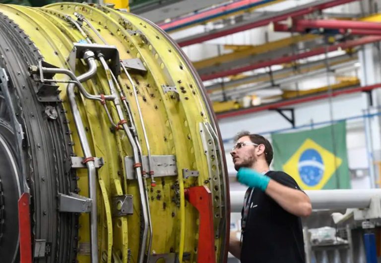 De como os cartéis internacionais destruíram a promissora indústria brasileira