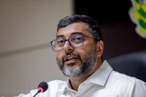 Depois do Paraná, governador do Amazonas reduz IPVA em 50%