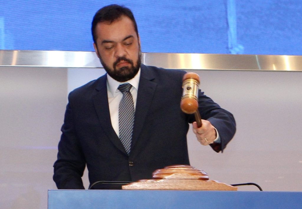 Deputado pede investigação da PGR contra Cláudio Castro por desvio