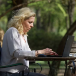 Desigualdade salarial: mulheres ganham 21% menos que homens no setor