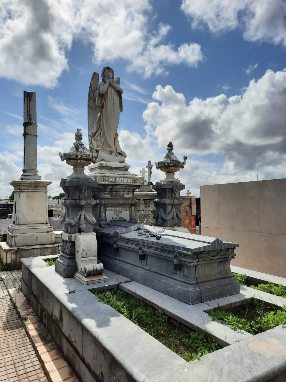 Dia de Finados: Como lidar com a morte?