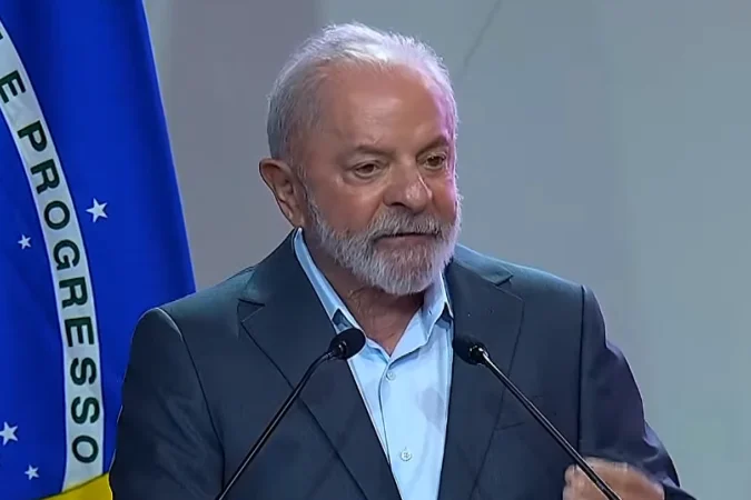 “É hora de impor nova derrota aos negacionistas”, diz Lula