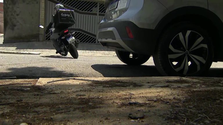 Equipe do SBT sofre assalto e registra os momentos de