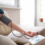 Exame rápido revela causa oculta da hipertensão e pode mudar