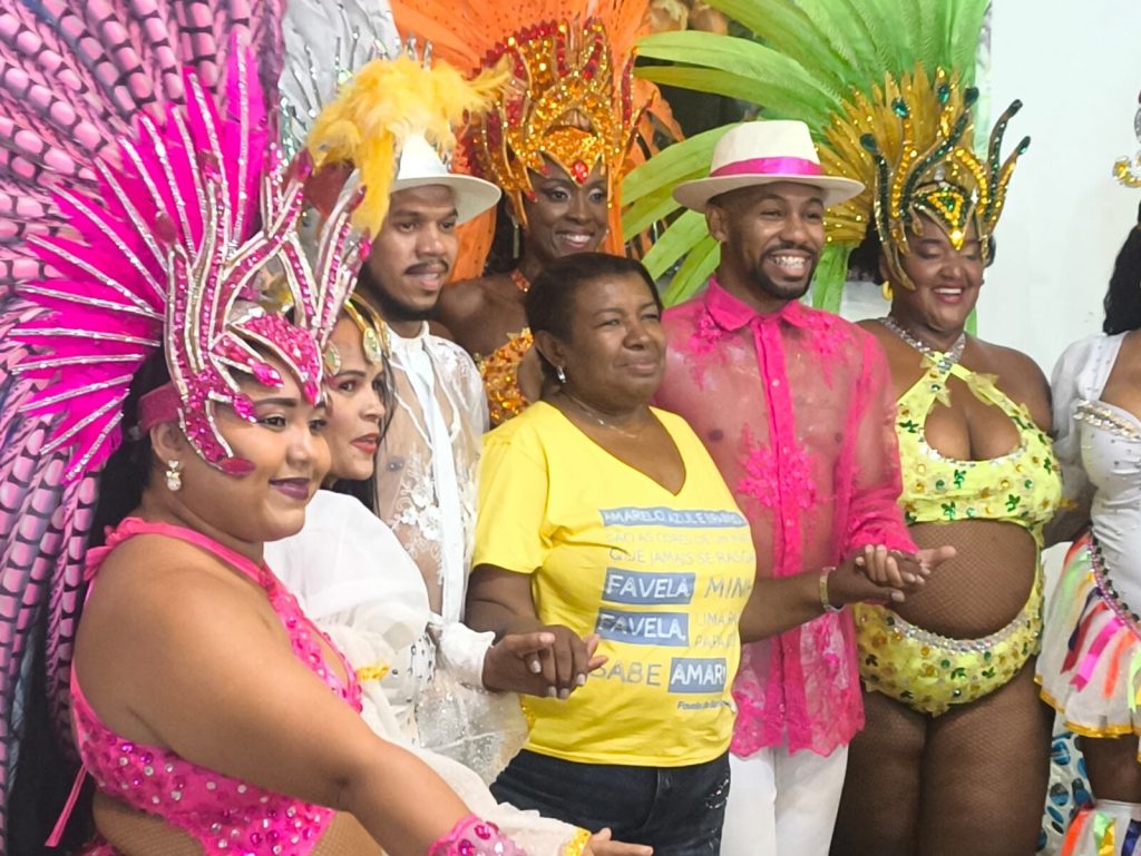 Favela do Samba deve escolher samba-enredo de 2026 neste domingo