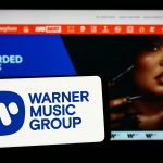 Fim do processo: Warner se junta à Suno para licenciar