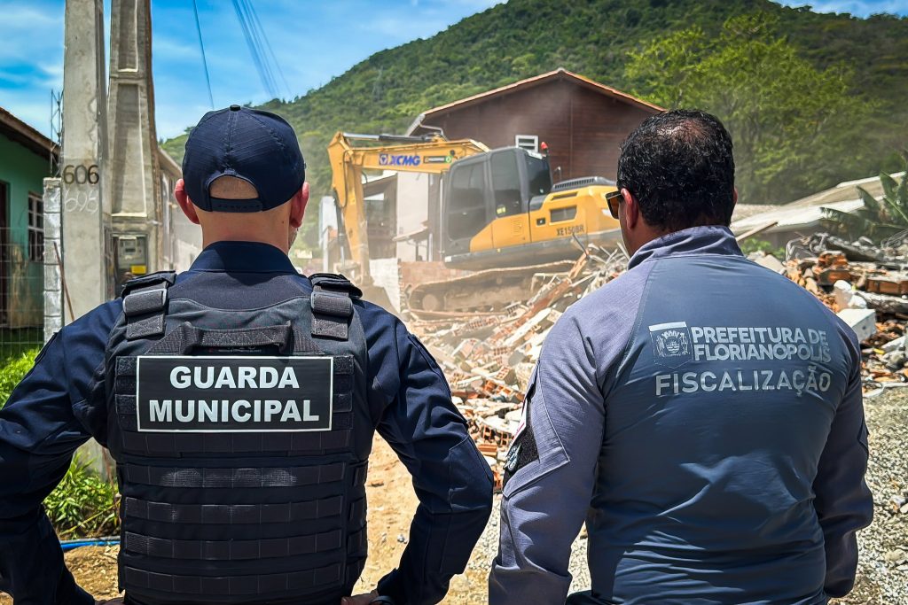 Florianópolis cria regra para acabar com imóveis abandonados
