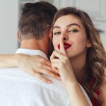 Golpe do amor ainda é um problema? Saiba como se