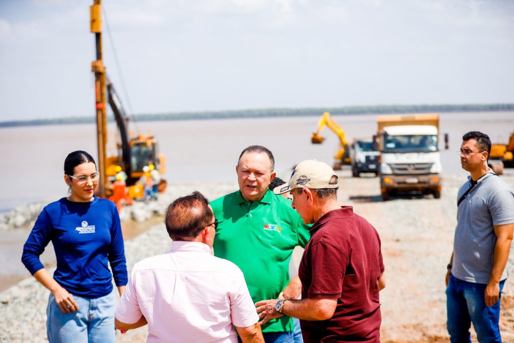 Governador Carlos Brandão vistoria obras estruturantes na Baixada Maranhense