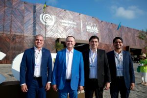 Governador participa de abertura da COP30 e anuncia programa “Agentes