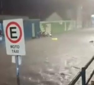 Imperatriz debaixo d’água: chuvas intensas causam transtornos em toda a