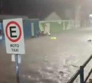 Imperatriz debaixo d’água: chuvas intensas causam transtornos em toda a