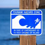 Japão emite alerta de tsunami neste domingo (9)