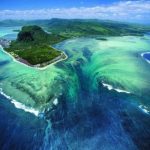 Maior cachoeira do mundo fica debaixo d’água; saiba como é