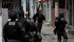 Moraes aponta contradições em informações sobre operação no RJ