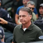Moraes determina prisão definitiva de Bolsonaro na PF