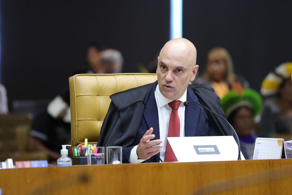 Moraes diz que PF vai investigar infiltração de facções no