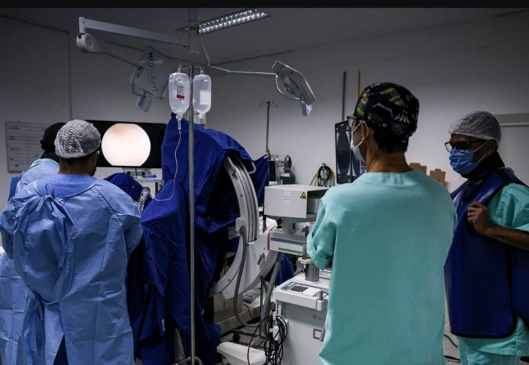 Não existem "supersalários" no Inmetro, Fiocruz, SUS, Anvisa e INPI,