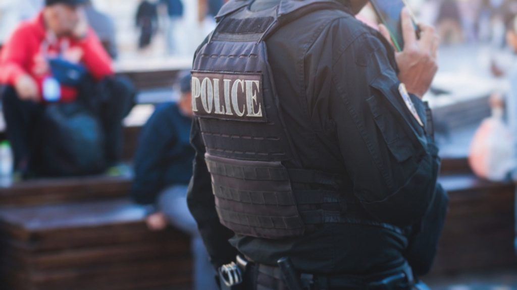 Novo material que promete ser mais resistente a balas do