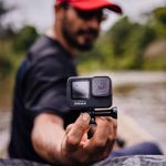 O que comprar junto com a GoPro? Veja 5 acessórios