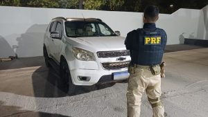 PRF recupera quatro veículos adulterados em três cidades do Maranhão