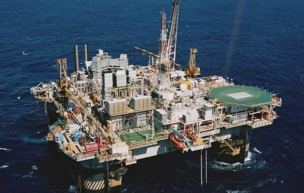 Petrobras encontra petróleo de 'excelente qualidade' em poço no pós-sal