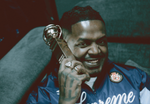 Plutonio celebra um ano de “Carta de Alforria” e disponibiliza