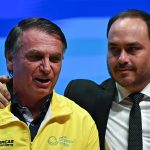 Por que Carlos Bolsonaro enfrenta resistência em Santa Catarina