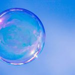 Por que as bolhas de sabão são redondas?