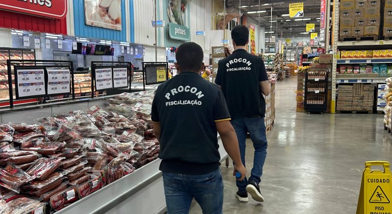 Procon intensifica fiscalizações em supermercados da Grande Ilha; produtos impróprios