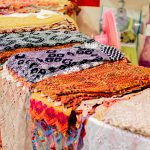 Raposa celebra tradição e cultura com a renda de bilro,