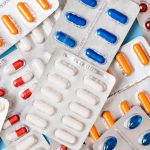 Remédios também são drogas? Entenda a diferença segundo a medicina