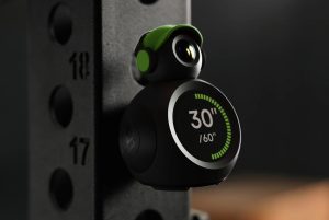 Robô personal com IA assiste seu treino e dá feedback