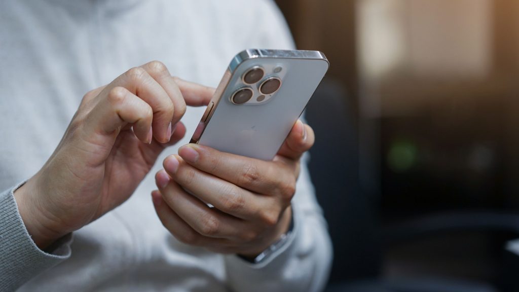 Rumores apontam que a Apple deve desenvolver capas sensíveis ao