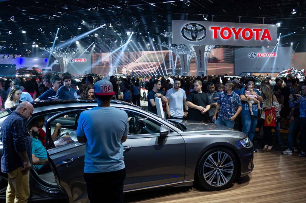 Salão do Automóvel 2025 reúne lançamentos híbridos e elétricos