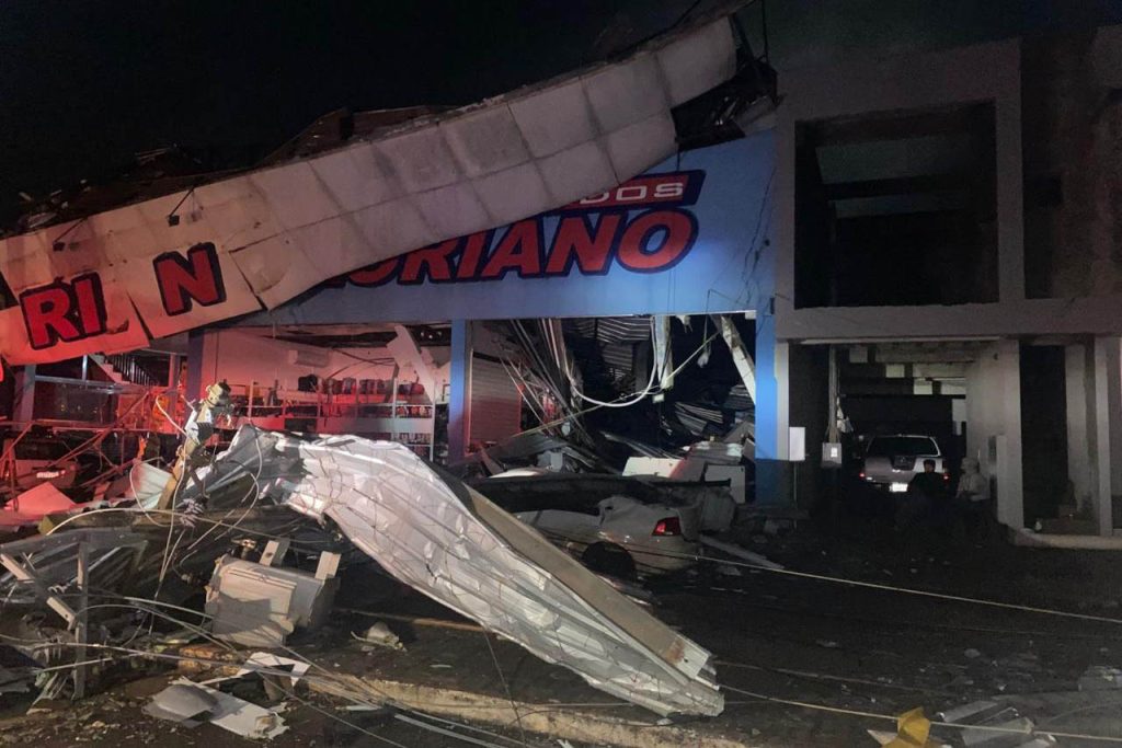 Tornado deixa rastro de destruição no Paraná; veja as imagens