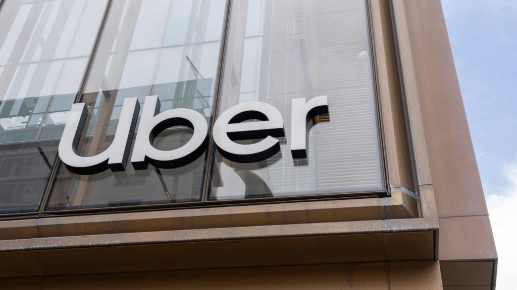 Uber encerra o contrato de funcionários do seu projeto de