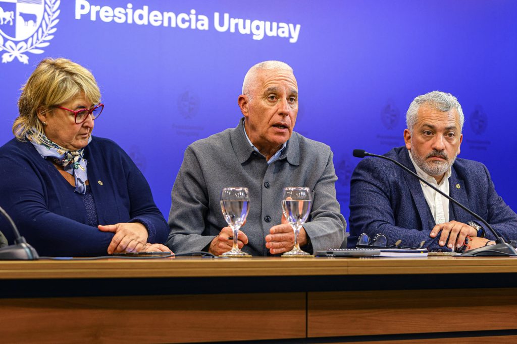 Uruguai reforça fronteiras após megaoperação no Rio