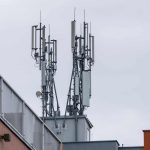 Viver perto de antenas de celular faz mal à saúde?