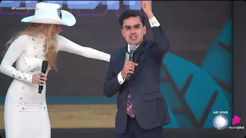 A Fazenda 17: sem surpreender, Dudu Camargo é o campeão