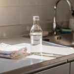 A ciência explica por que o vinagre na limpeza funciona