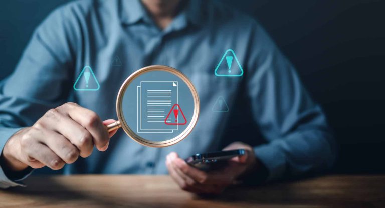 A regulamentação das redes sociais: avanços em 2025 e desafios